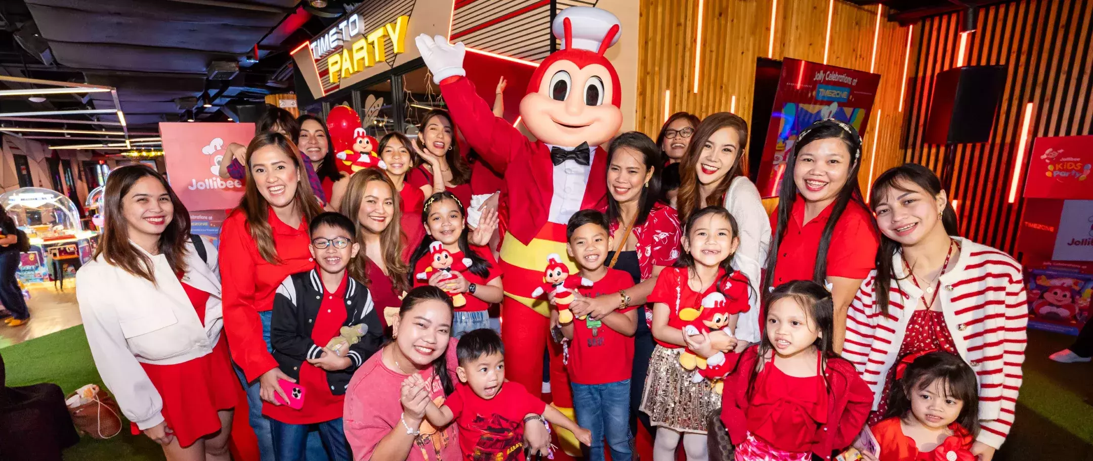 Jollibee and Timezone join forces to revolutionize kids’ parties